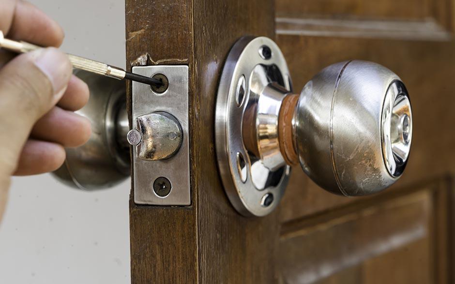 changer de serrure porte d'entrée Deuil-la-Barre